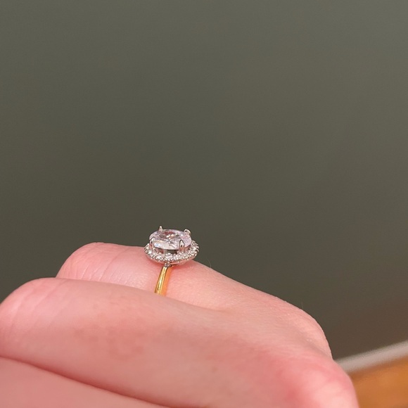 Jewelry - 4-Prong Set Oval Sparkling CZ Two-Tone Wedding Banquet Ring